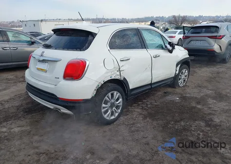 2016 Fiat 500X Lounge из США, поврежденный, VIN ZFBCFYDT2GP371180